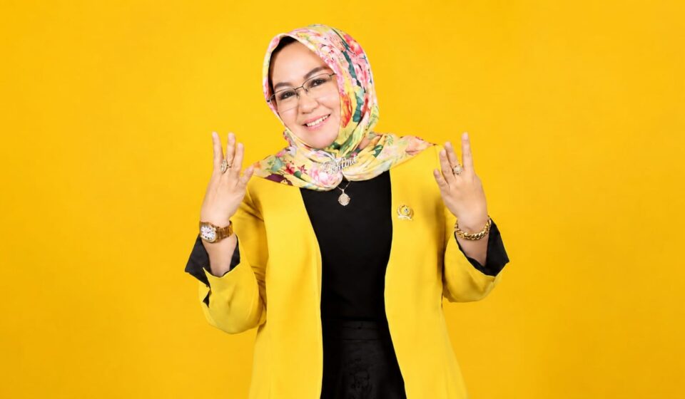 Yuslita Sumartini Bilqis, SM : Dari Dunia Usaha Menuju Sosok Perempuan Berpengaruh di Sumedang