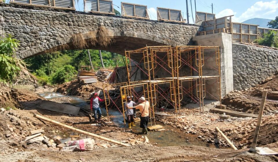 Jembatan Cisudayaya Ganeas Dikerjakan Sesuai Spesifikasi Teknis